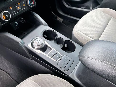 Used 2021 Ford Escape S image 16