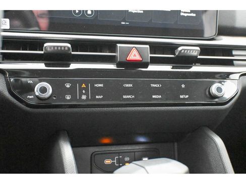 New 2026 Kia Sportage LX image 27