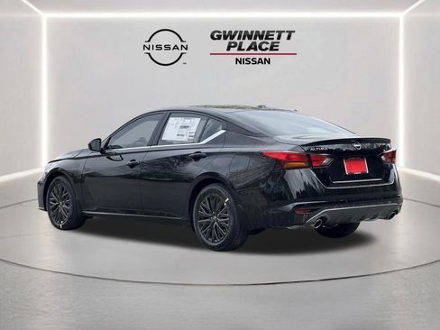 New 2026 Nissan Altima 2.5 SV image 24