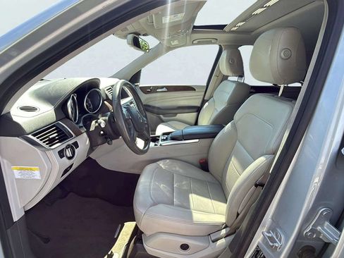 Used 2013 Mercedes-Benz ML 550 4MATIC image 15
