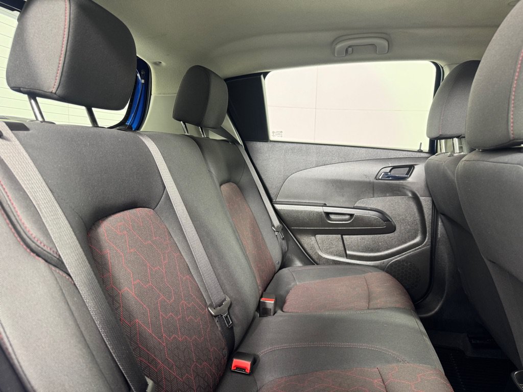 Used 2019 Chevrolet Sonic LT w/ Convenience Package FWD image 21