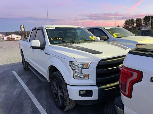 Used 2015 Ford F150 Lariat image 2