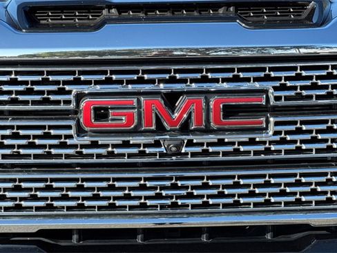 Used 2023 GMC Sierra 3500 Denali w/ Denali Black Diamond Edition image 49