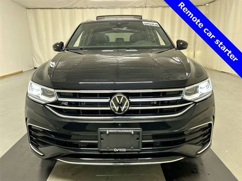 Certified 2024 Volkswagen Tiguan SEL R-Line image 5
