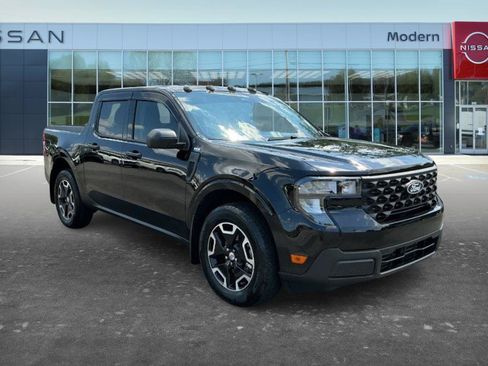Used 2025 Ford Maverick XL w/ Equipment Group 102A AWD/4WD image 5