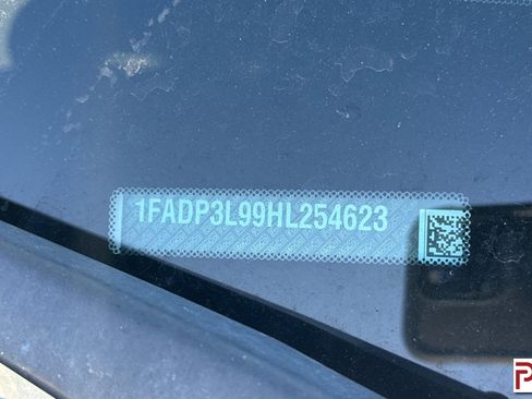 Used 2017 Ford Focus ST FWD image 3