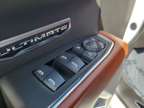 Used 2024 GMC Sierra 1500 Denali Ultimate AWD/4WD image 24