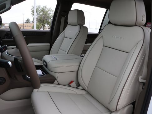New 2026 GMC Yukon XL Denali AWD/4WD image 14