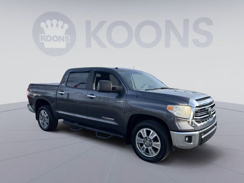 Used 2015 Toyota Tundra SR5 image 10