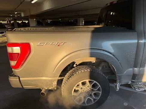 Used 2022 Ford F150 Lariat w/ Equipment Group 502A High image 9