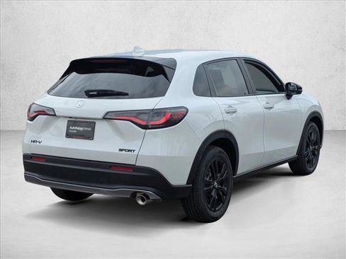 New 2026 Honda HR-V Sport image 2