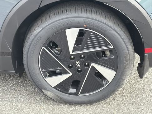 New 2026 Hyundai Ioniq 5 SEL image 20