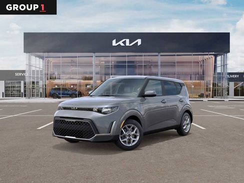 New 2025 Kia Soul LX image 1