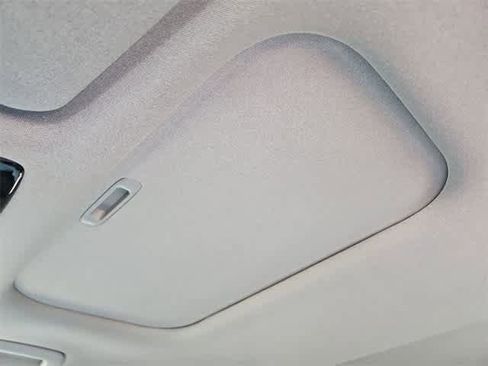 Certified 2025 Hyundai Santa Fe Limited image 19