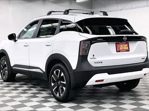 New 2026 Nissan Kicks SV w/ Cold Weather Package AWD/4WD image 4