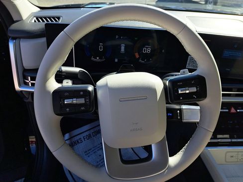 Certified 2024 Hyundai Santa Fe SEL image 18