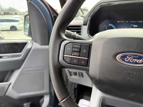 Used 2023 Ford F150 Lightning XLT image 37