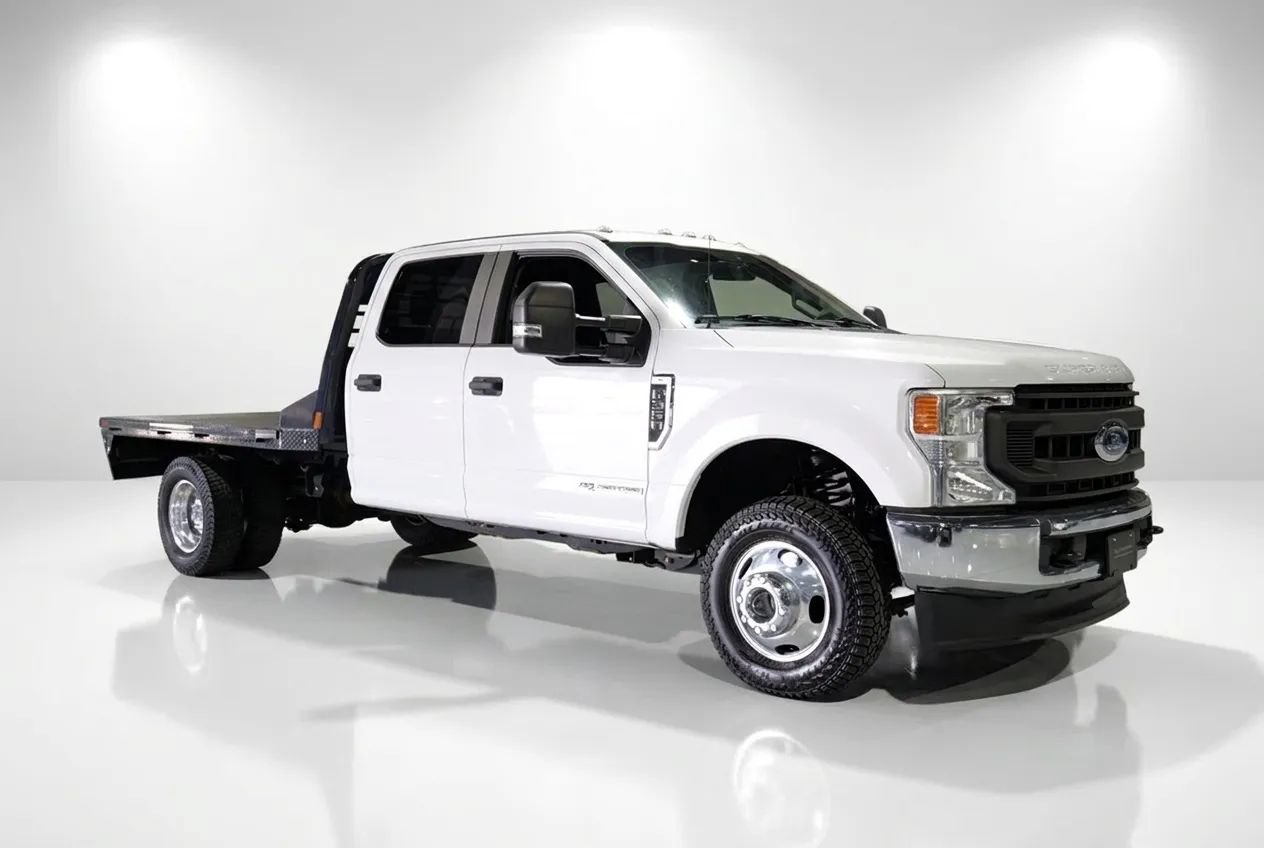 Used 2020 Ford F350 XL w/ Power Equipment Group AWD/4WD image 1