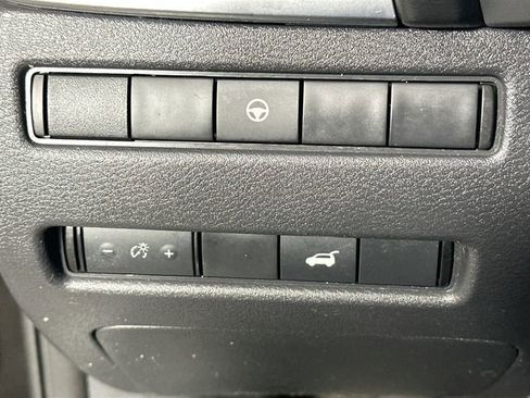 Used 2023 Nissan Rogue SL w/ SL Premium Package AWD/4WD image 24