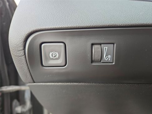 Used 2023 Buick Enclave Essence w/ Experience Buick Package AWD/4WD image 19