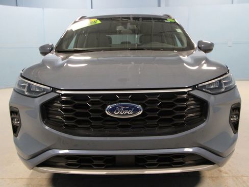 Used 2025 Ford Escape ST-Line Elite image 30