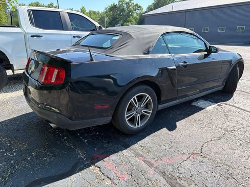 Used 2012 Ford Mustang Premium w/ Security Pkg RWD image 5