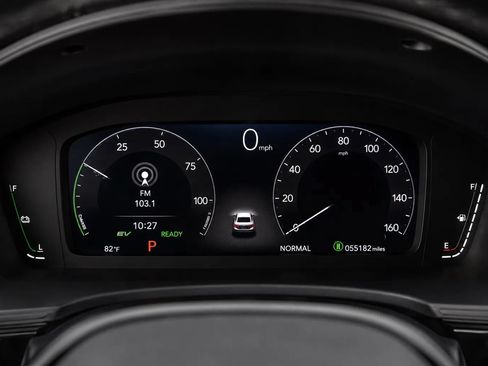 Used 2025 Honda Civic Sport Touring image 9