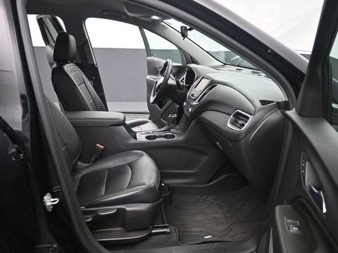 Used 2021 Chevrolet Equinox LT AWD/4WD image 18