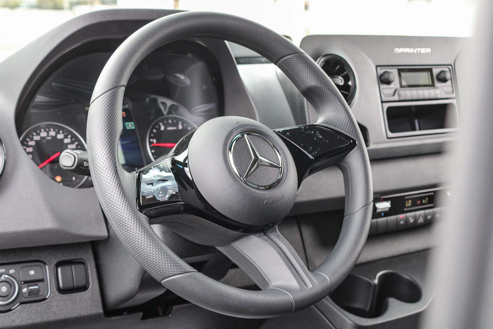 New 2025 Mercedes-Benz Sprinter 2500 image 11