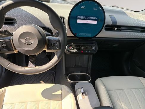 Used 2025 MINI Cooper S image 10