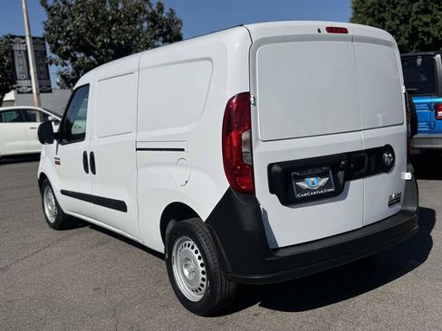 Used 2018 RAM ProMaster City Tradesman image 2