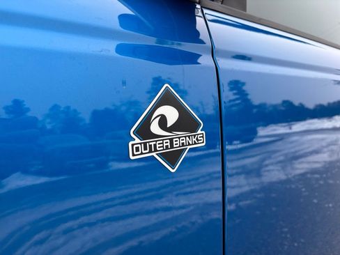 Used 2023 Ford Bronco Outer Banks image 9