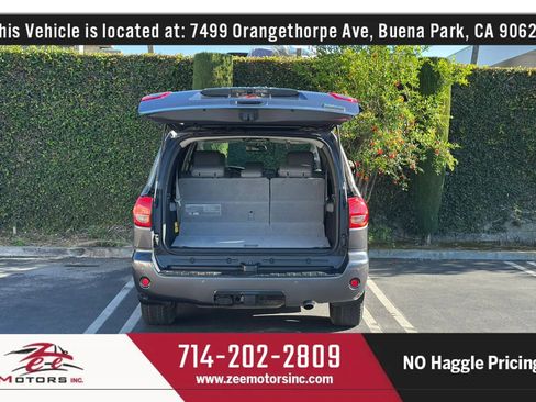 Used 2016 Toyota Sequoia SR5 w/ Premium Package image 16