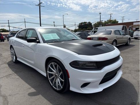 Used 2020 Dodge Charger GT w/ Blacktop Package RWD image 4