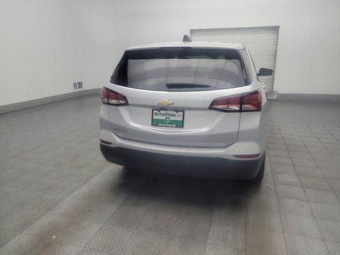 Used 2022 Chevrolet Equinox LS w/ LS Convenience Package FWD image 7