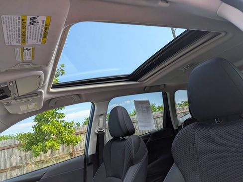Used 2022 Subaru Forester Premium AWD/4WD image 24