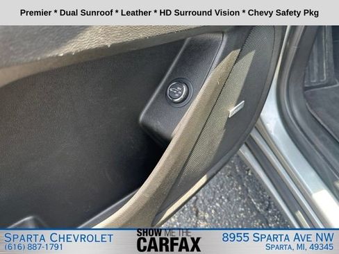 Used 2023 Chevrolet Traverse Premier AWD/4WD image 13