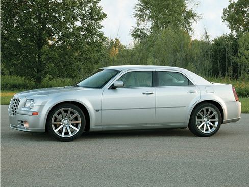 Used 2006 Chrysler 300 C RWD image 1