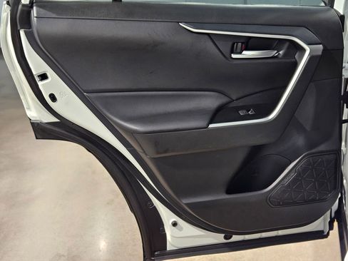 Used 2024 Toyota RAV4 XLE image 35