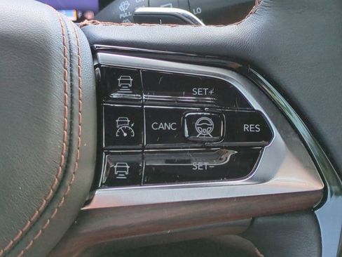 Used 2024 Jeep Grand Cherokee L Summit w/ Advanced Protech Group IV image 24