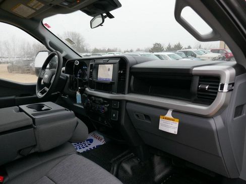 New 2026 Ford F250 XL w/ XL Off-Road Package image 10
