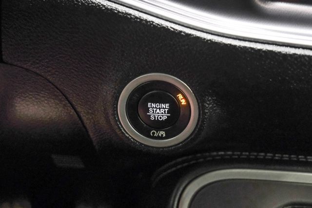 Used 2021 Dodge Challenger R/T Scat Pack RWD image 22