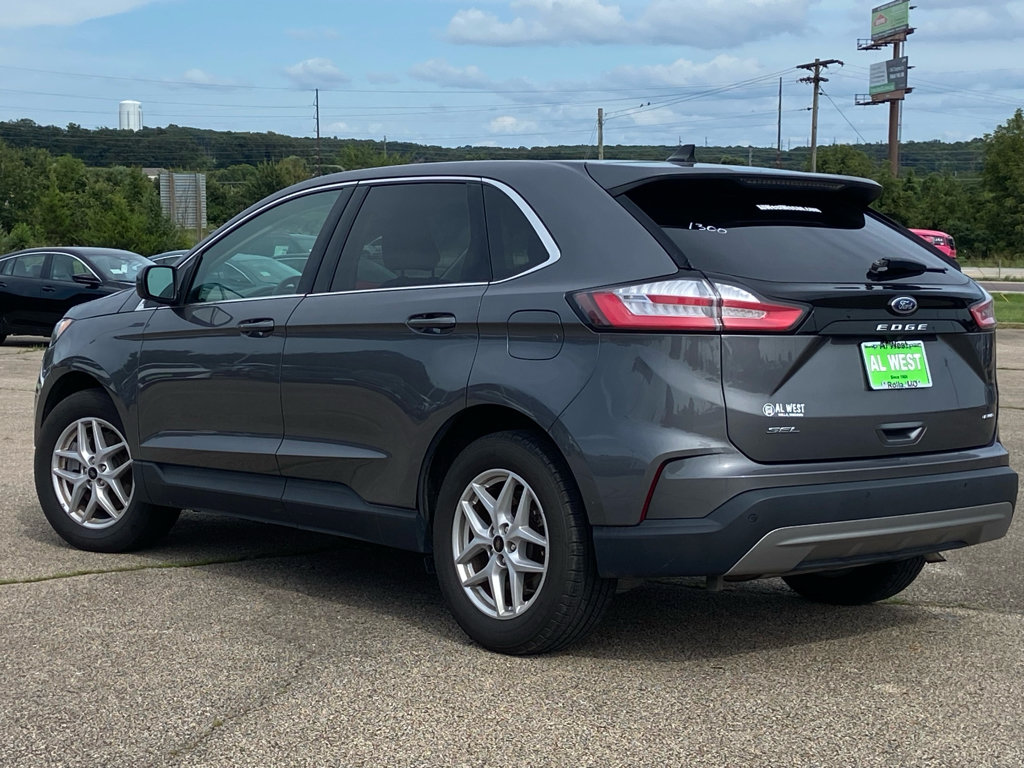 Used 2024 Ford Edge SEL AWD/4WD image 5
