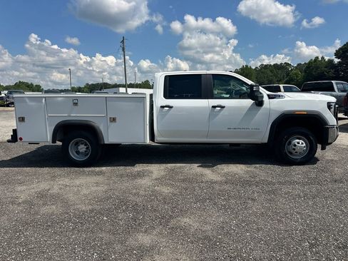 New 2026 GMC Sierra 3500 Pro w/ Convenience Package AWD/4WD image 5