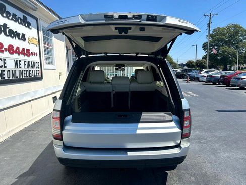 Used 2016 Land Rover Range Rover HSE image 30