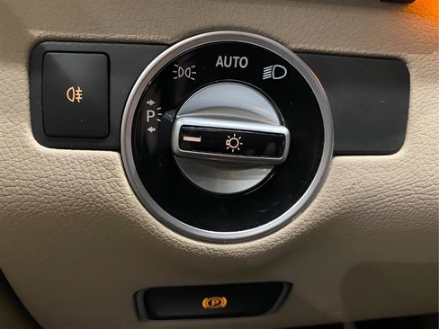 Used 2015 Mercedes-Benz ML 250 BlueTEC 4MATIC image 13