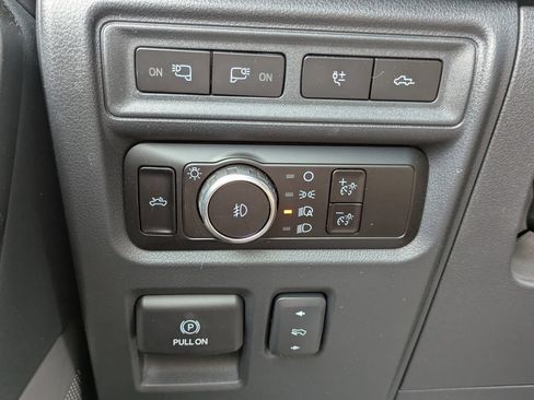 Used 2023 Ford F150 Platinum w/ Equipment Group 701A High AWD/4WD image 23