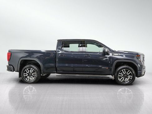 Used 2025 GMC Sierra 1500 AT4 w/ Technology Package AWD/4WD image 6