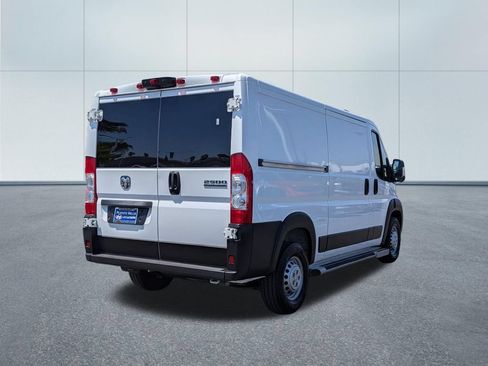 Used 2025 RAM ProMaster 2500 w/ U-Haul Equipment Group FWD image 6