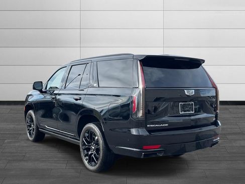 Certified 2023 Cadillac Escalade Sport Platinum image 3